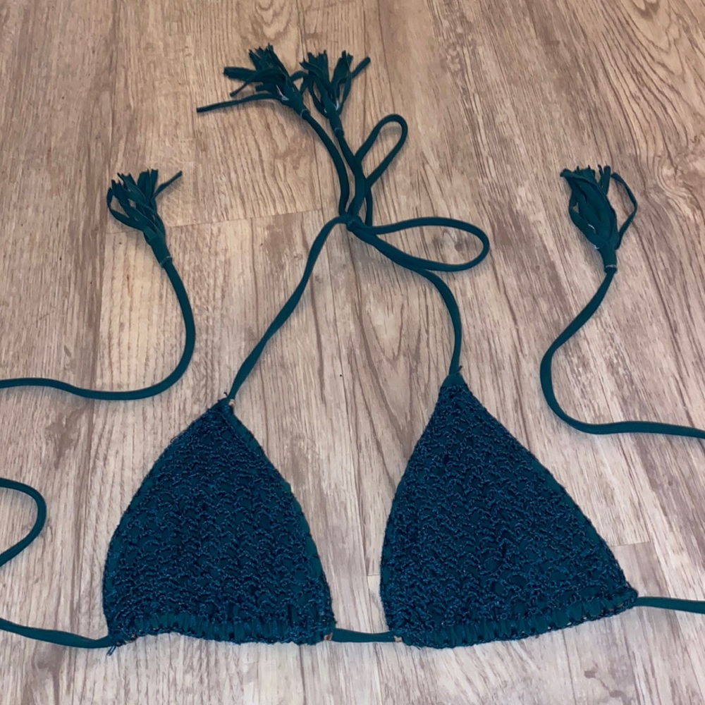 Acacia bikini top